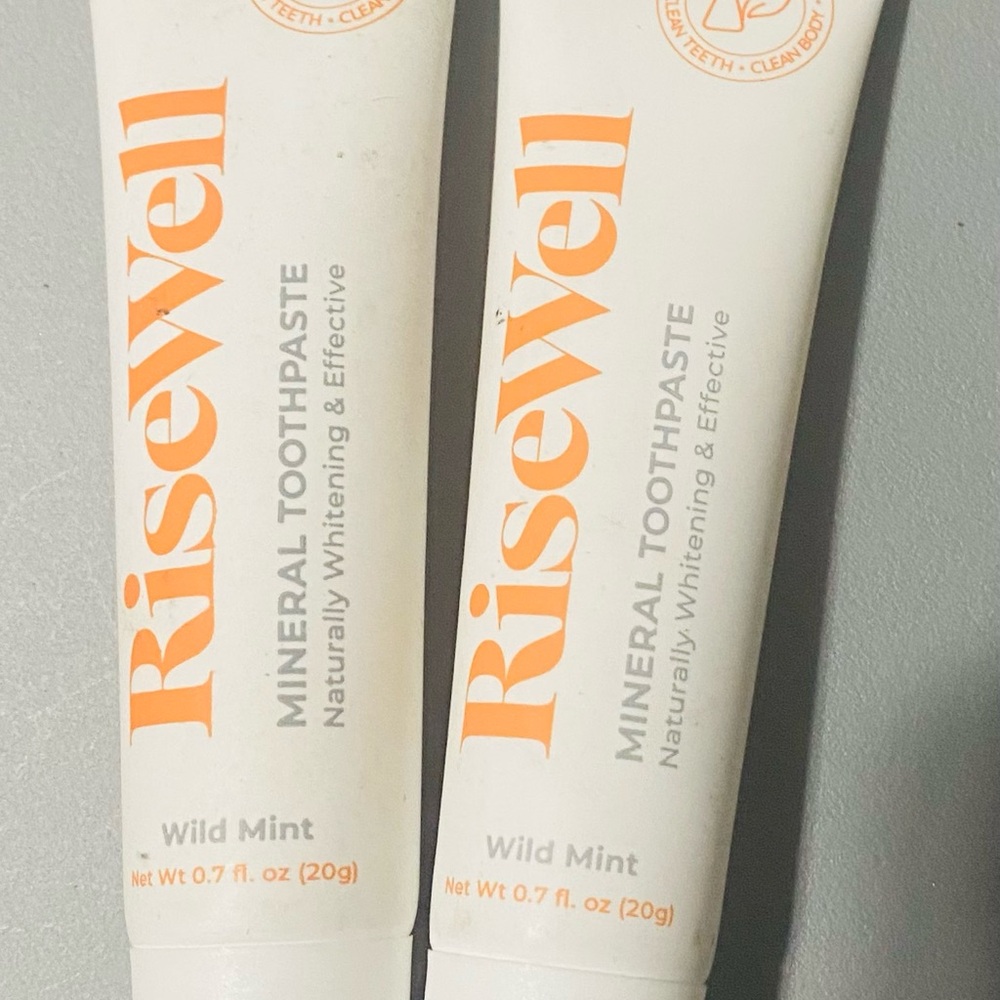 Mineral Toothpaste - White and Orange